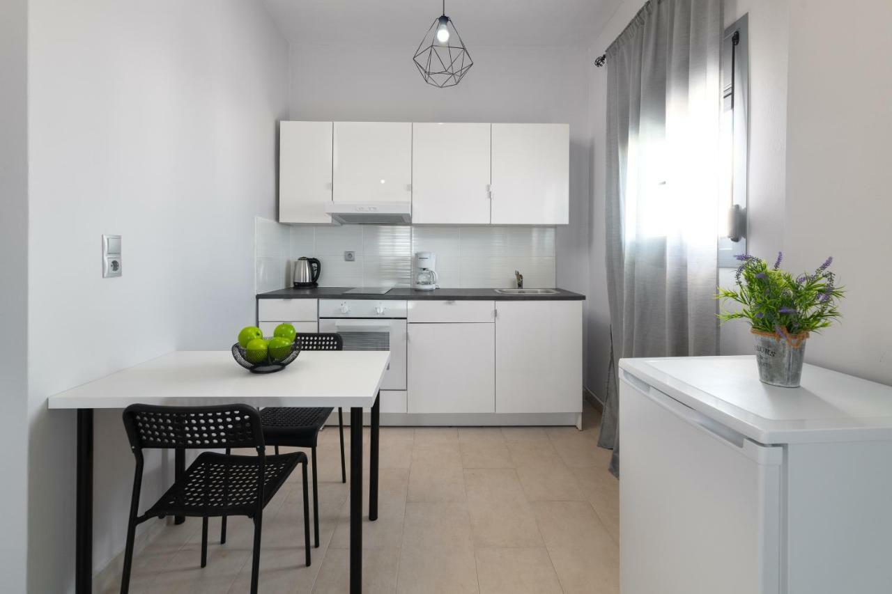 Ble Azzure Apartment เกนนาดี ภายนอก รูปภาพ
