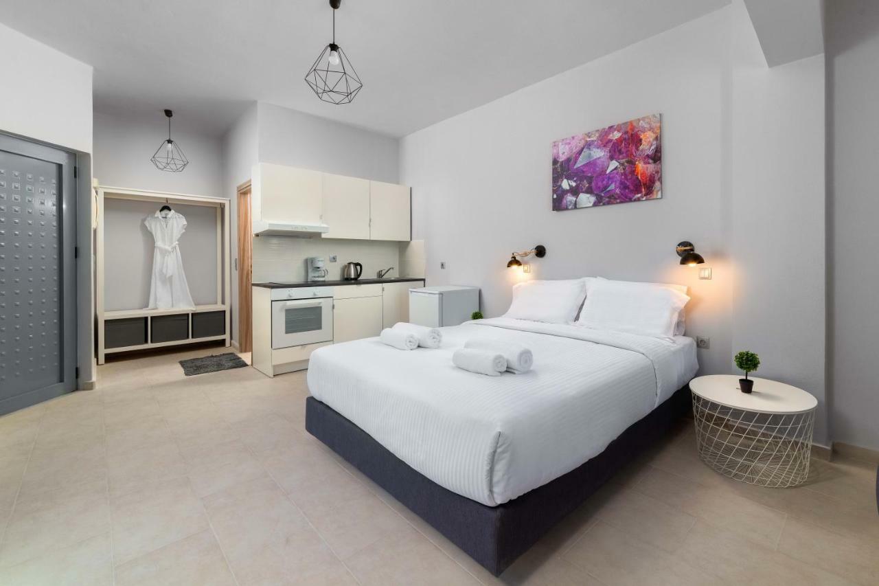 Ble Azzure Apartment เกนนาดี ภายนอก รูปภาพ